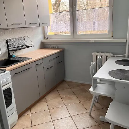 Apartment Bialowieska Street - 3 Pokoje, 54m2 Wroclaw