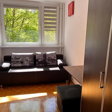 Apartment Bialowieska Street - 3 Pokoje, 54m2 *